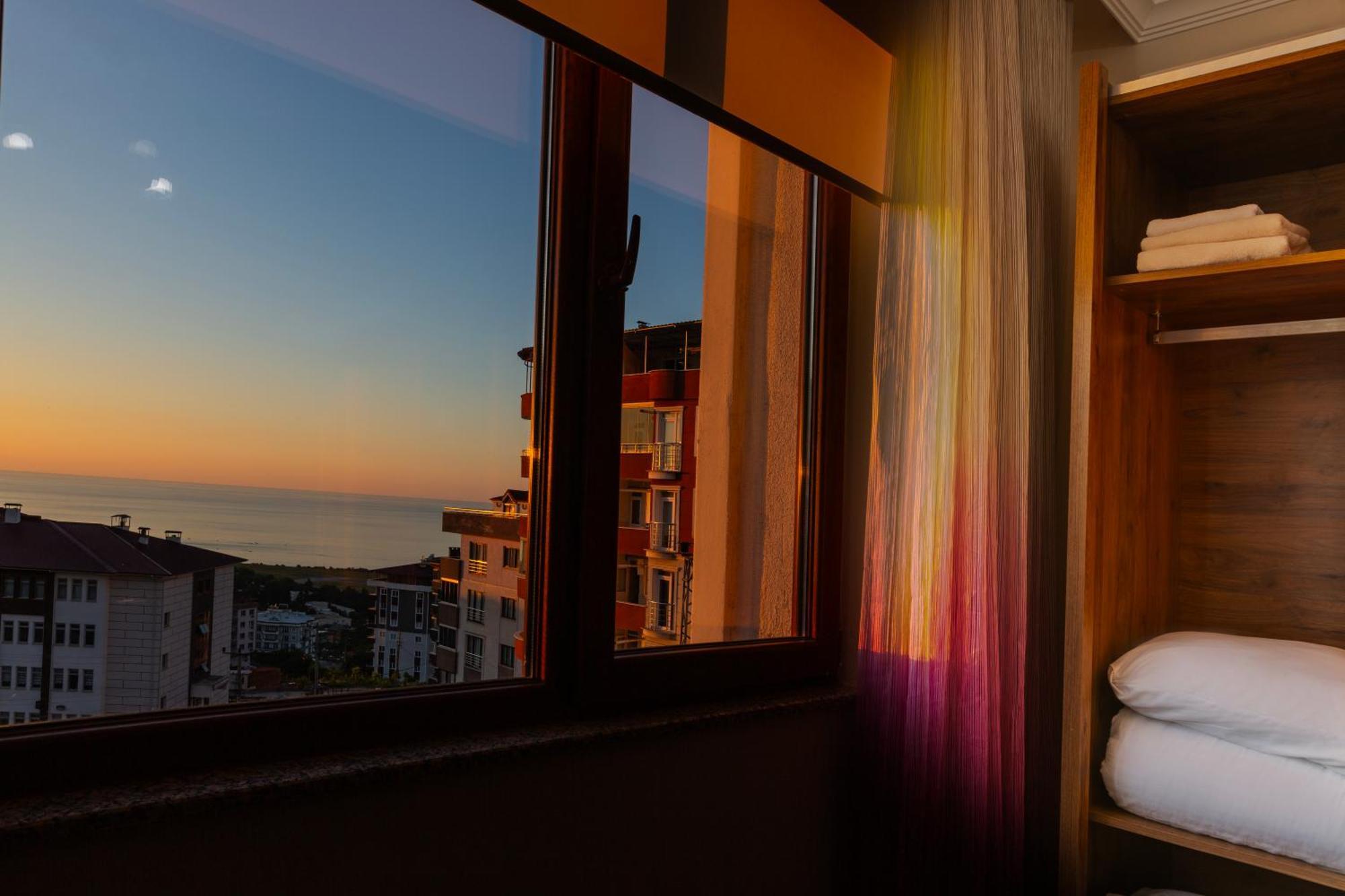 Bikka&Asell Suite Hotel ทรับซอน ภายนอก รูปภาพ